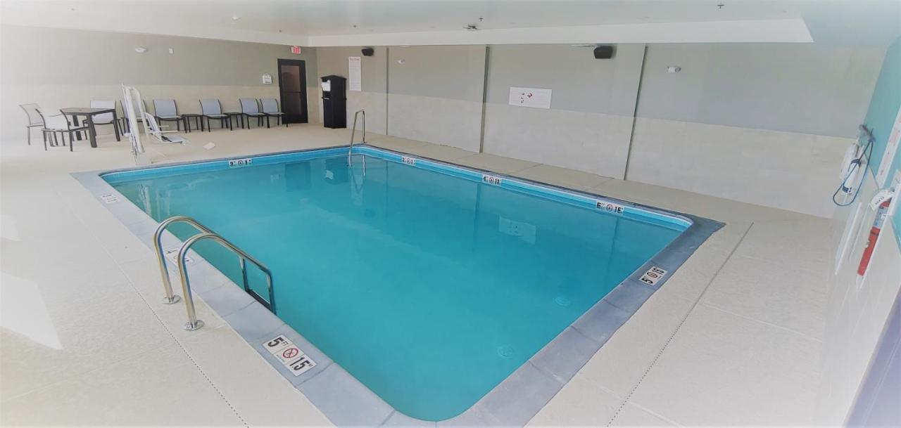 Avid Hotels - Lancaster By Ihg Fertility Bagian luar foto